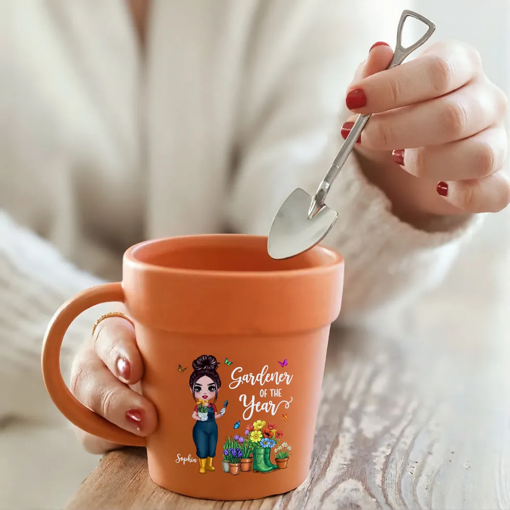 “Gardener of the Year” Personalized Plant-Pot Mug with Shovel Spoon – Fun Gift for Green-Thumb Moms, Wives & Grandmas - Image 3