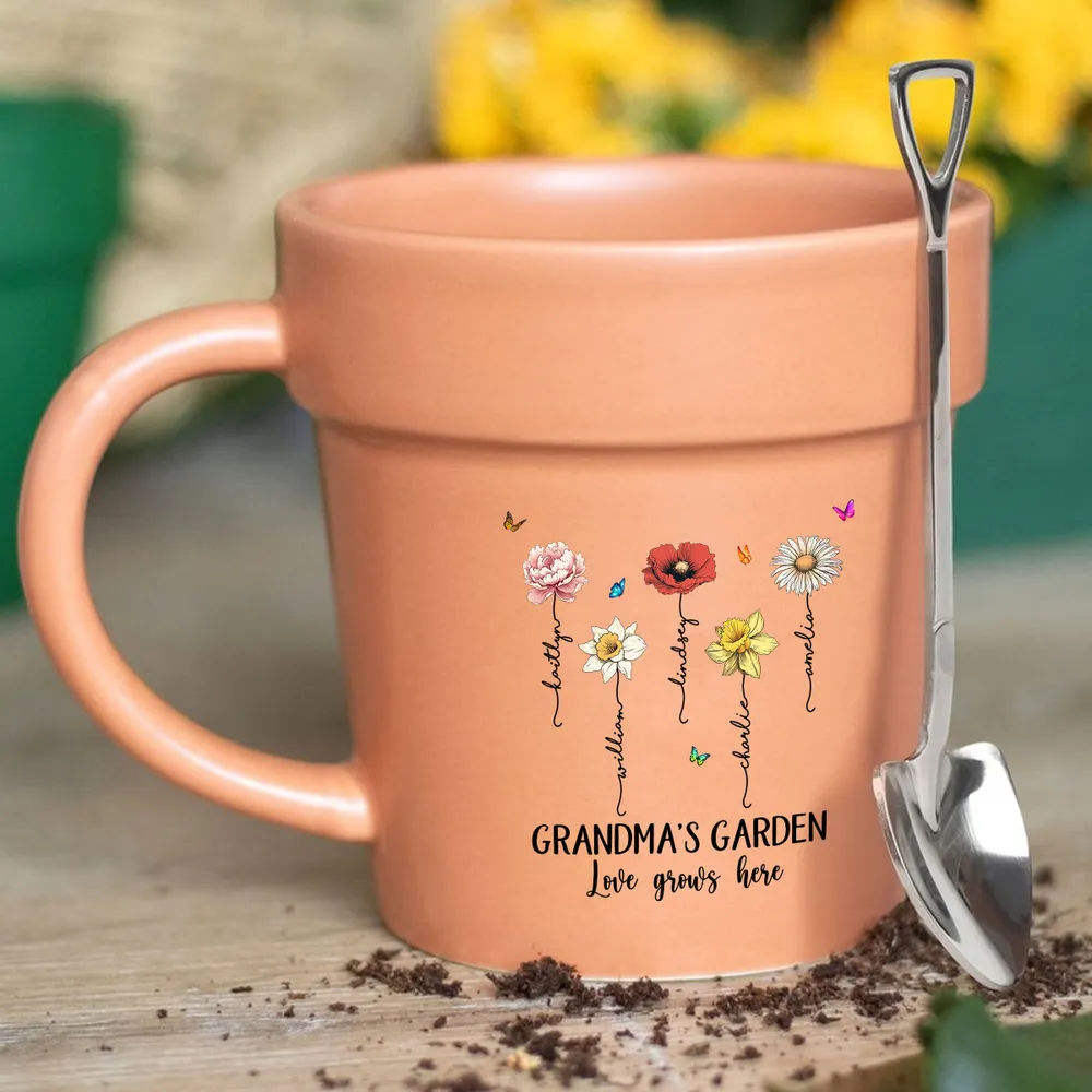 “Grandma’s Garden” Personalized Plant Pot Mug – Custom Gift for Grandma, Floral Design - Image 9