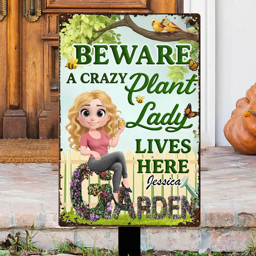 Beware A Crazy Plant Lady Garden Sign – Personalized Garden Decor for Plant Lovers - Image 2